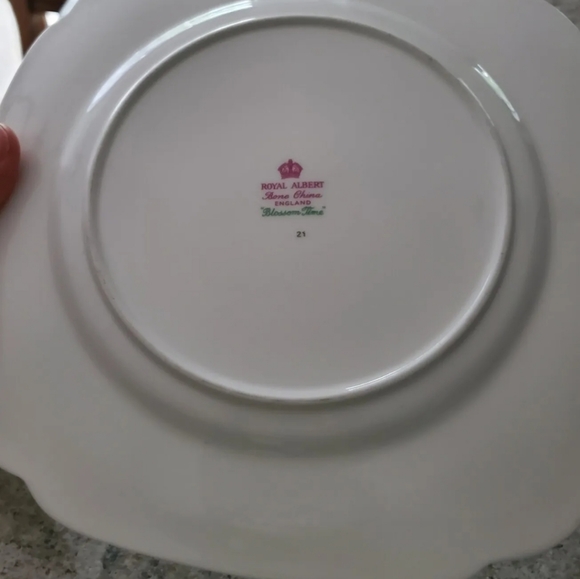 Royal Albert Blossom Time Salad Plate vintage bone china - Picture 4 of 4